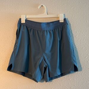 all in motion Blue Athletic Shorts size medium with liner